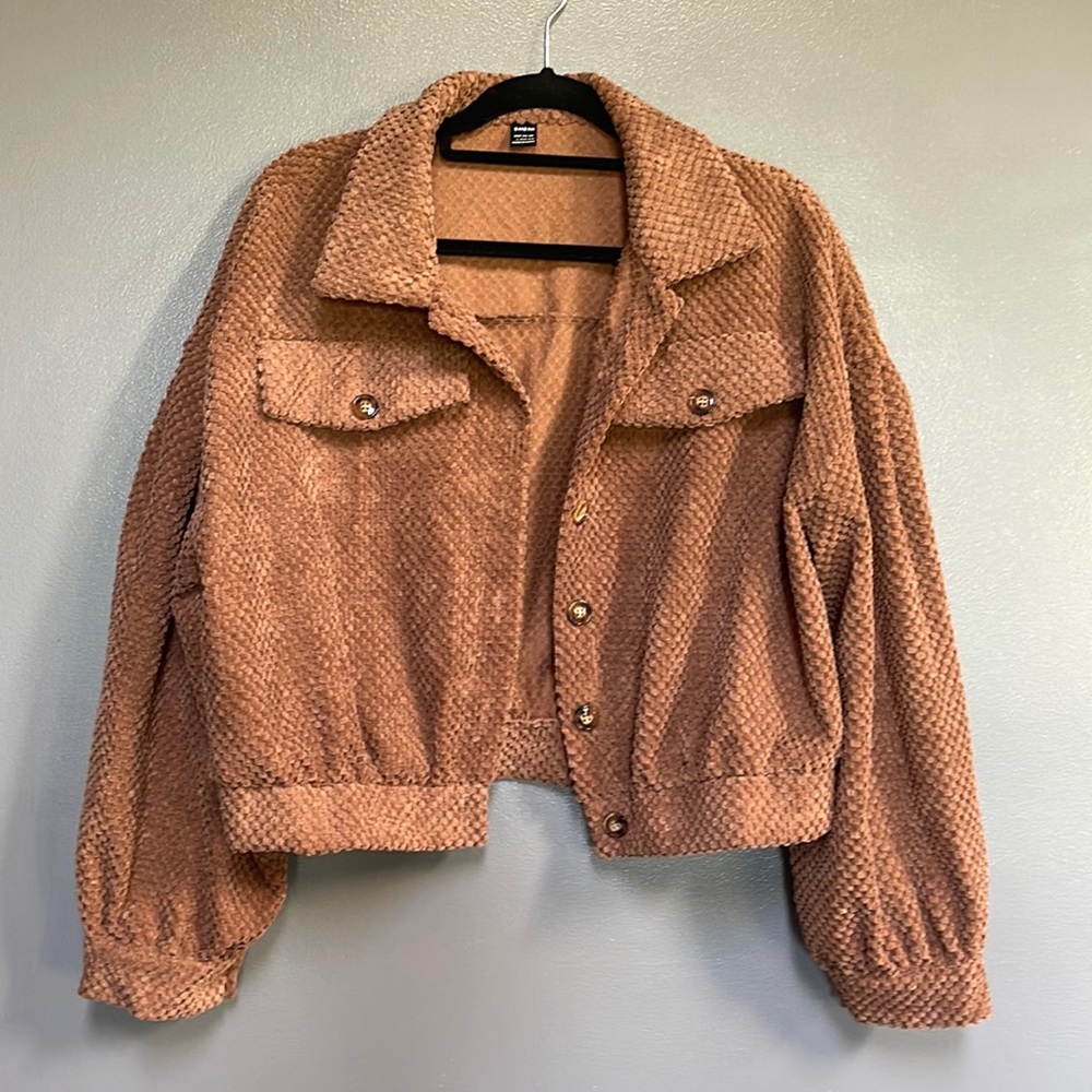 Never worn Shein cropped/quilted jacket